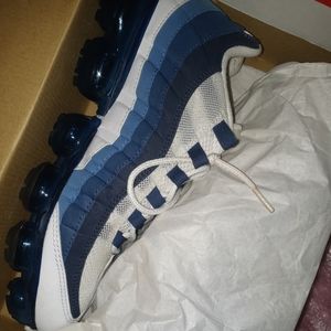 Nike Air Vapormax 95 "White & French Blue"